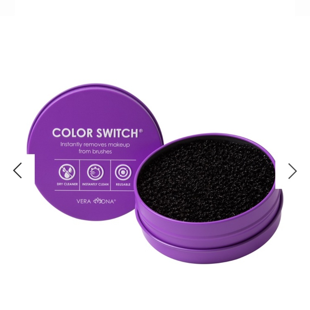 NWT Vera Mona Color Switch Instant Brush Cleaner